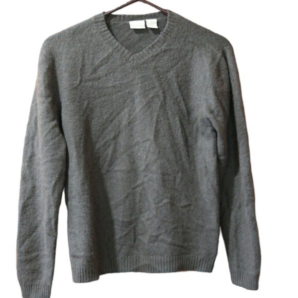 Merona Gray 100% Cashmere Vneck Sweater Small - Picture 1 of 9
